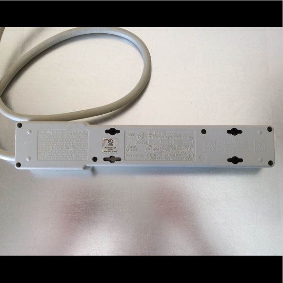 Surge 1 Centerex 6 Outlet Power Strip (Gift with Purchase) - Picture 6 of 7